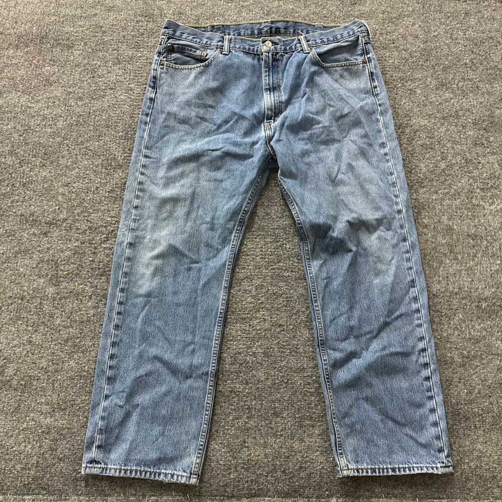 Levi's Jeans Mens Size 42x30 Blue 505 Regular Fit Straight Leg Medium Wash Denim